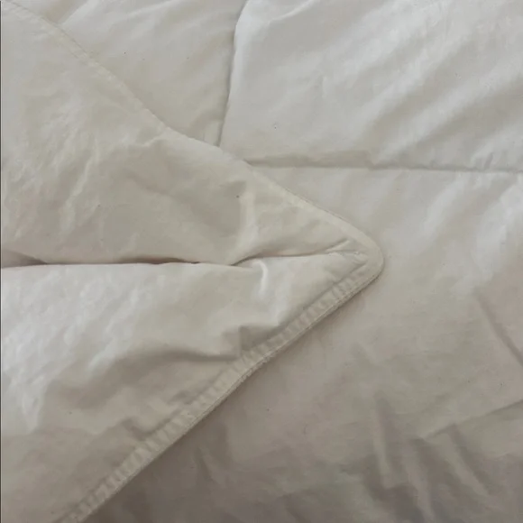 White goose down duvet full/queen - Picture 2 of 4